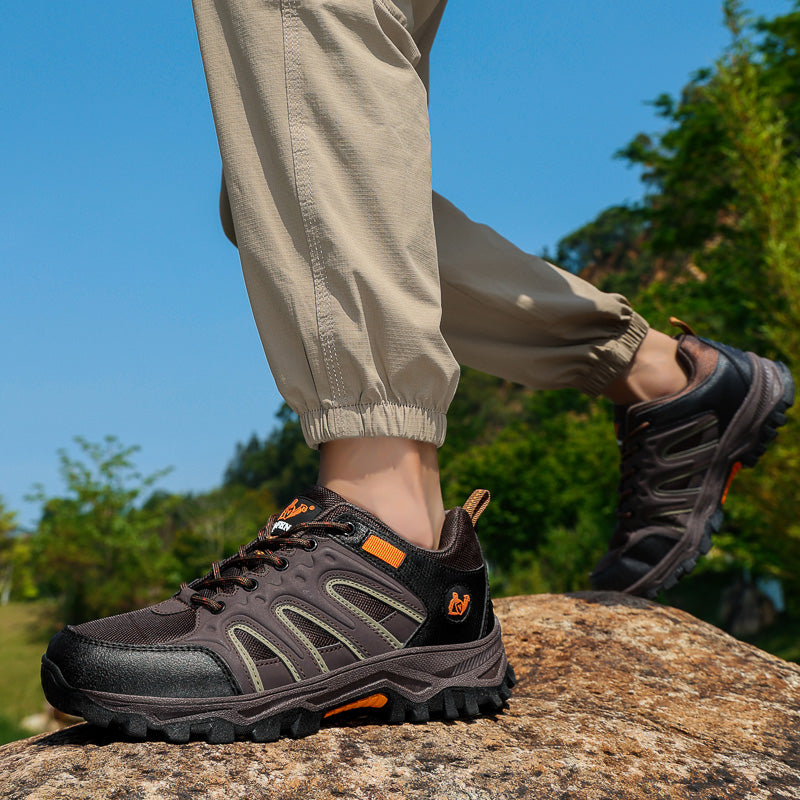 Brown Wide-Toe Oxford Hiking Shoes 665