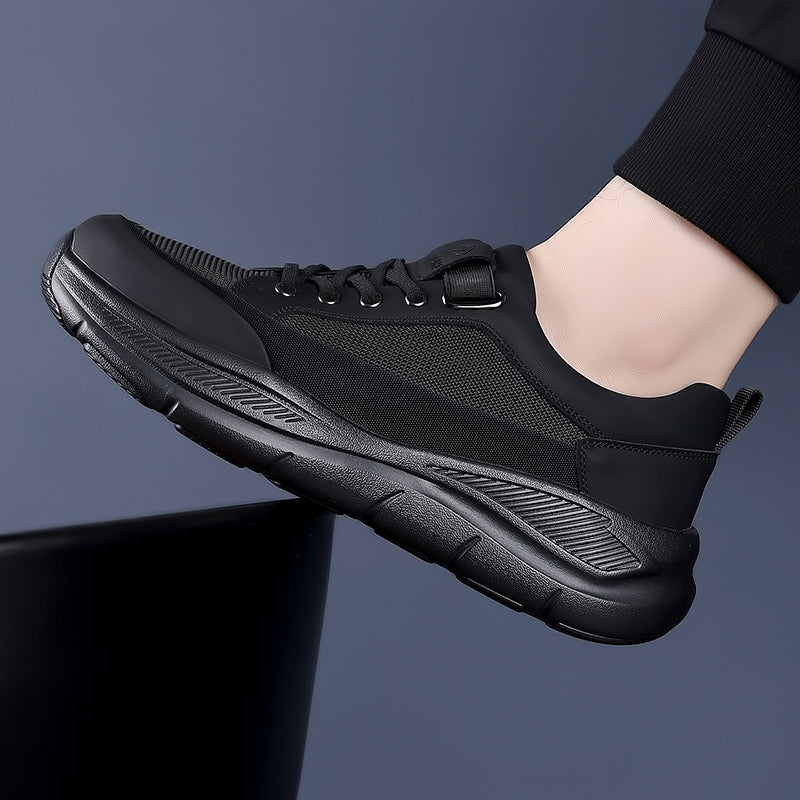 Black Slip-On City Hiking Sneakers 6331