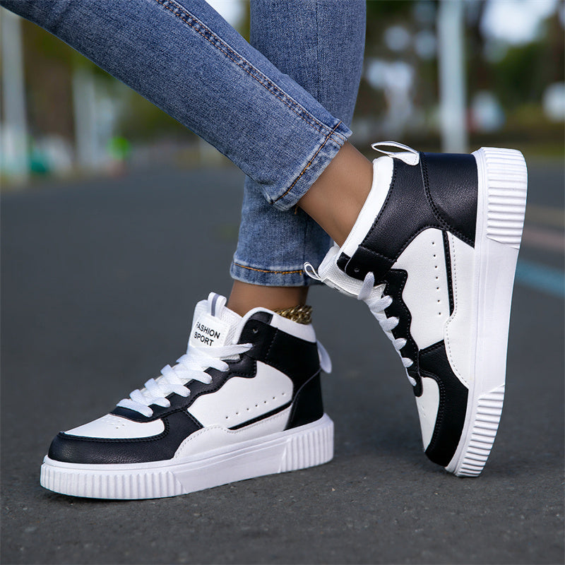 Black Classic Mid-Top Sneakers 089