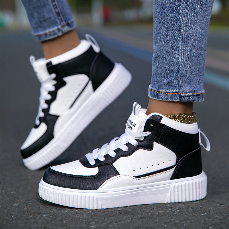 Black Classic Mid-Top Sneakers 089