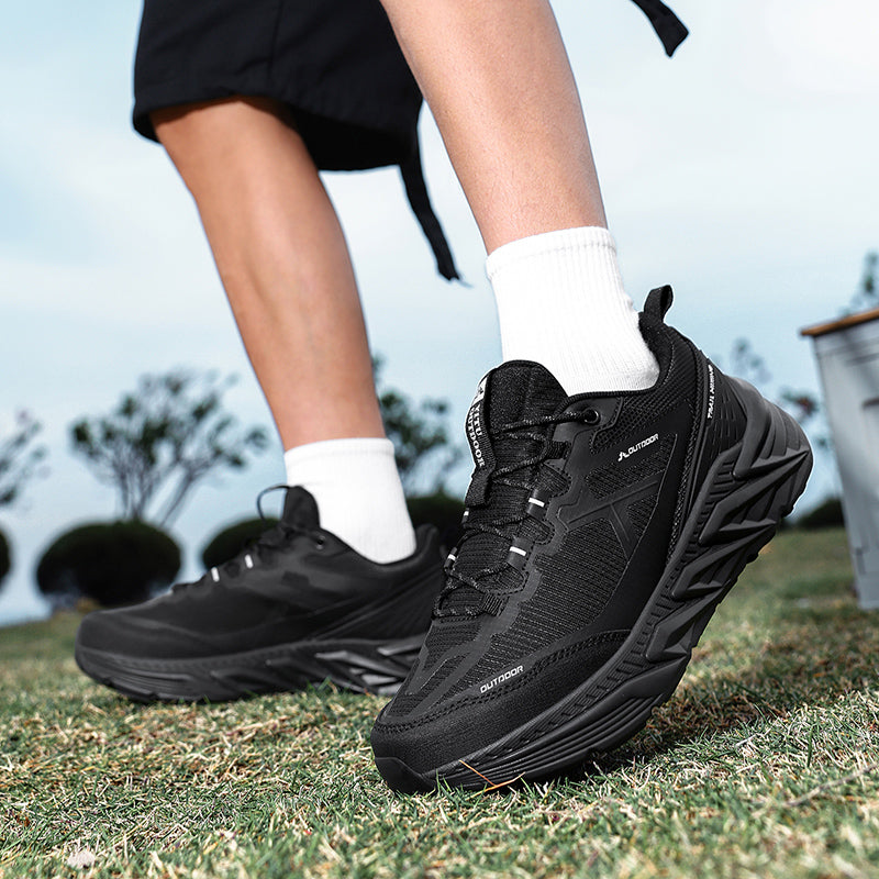 Black Lightweight Outdoor Casual Sneakers A88
