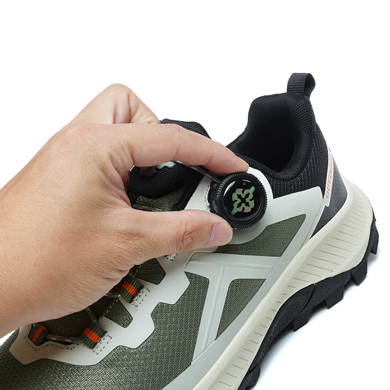 Black Water-Resistant Hiking Shoes A627